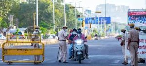 नोएडा में 31 तारीख तक पुलिस ने धारा 144 लगाई