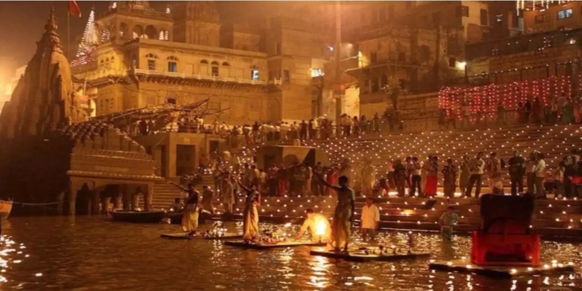 Dev Diwali Varanasi 2023 Live: वाराणसी में देव दीपावली के उत्सव का आयोजन